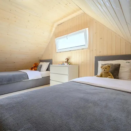 Za Lasem Prázdninový dům Jarosławiec