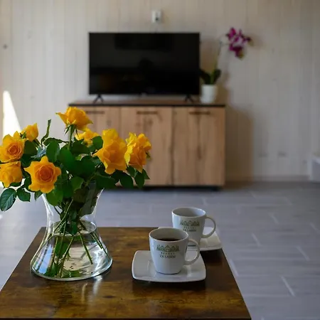 Za Lasem * Jarosławiec