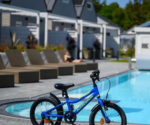 Za Lasem Jarosławiec