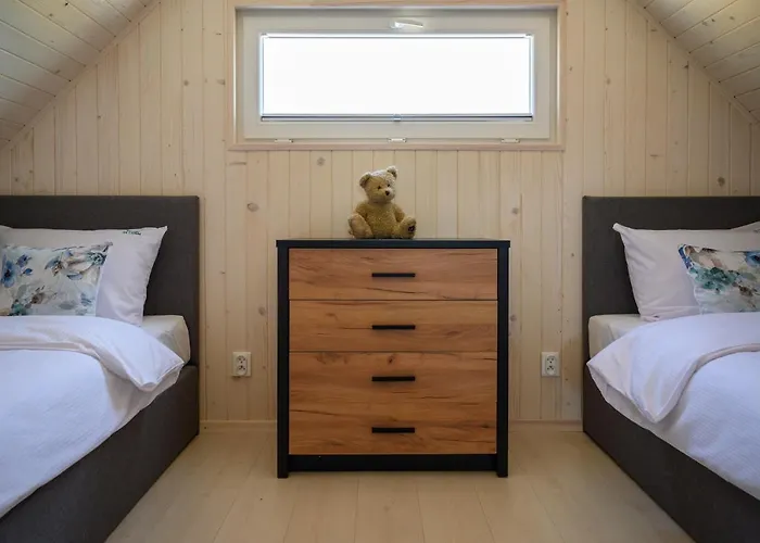 Za Lasem Semesterbostad Jarosławiec