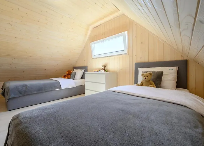 Za Lasem Dom wakacyjny Jarosławiec